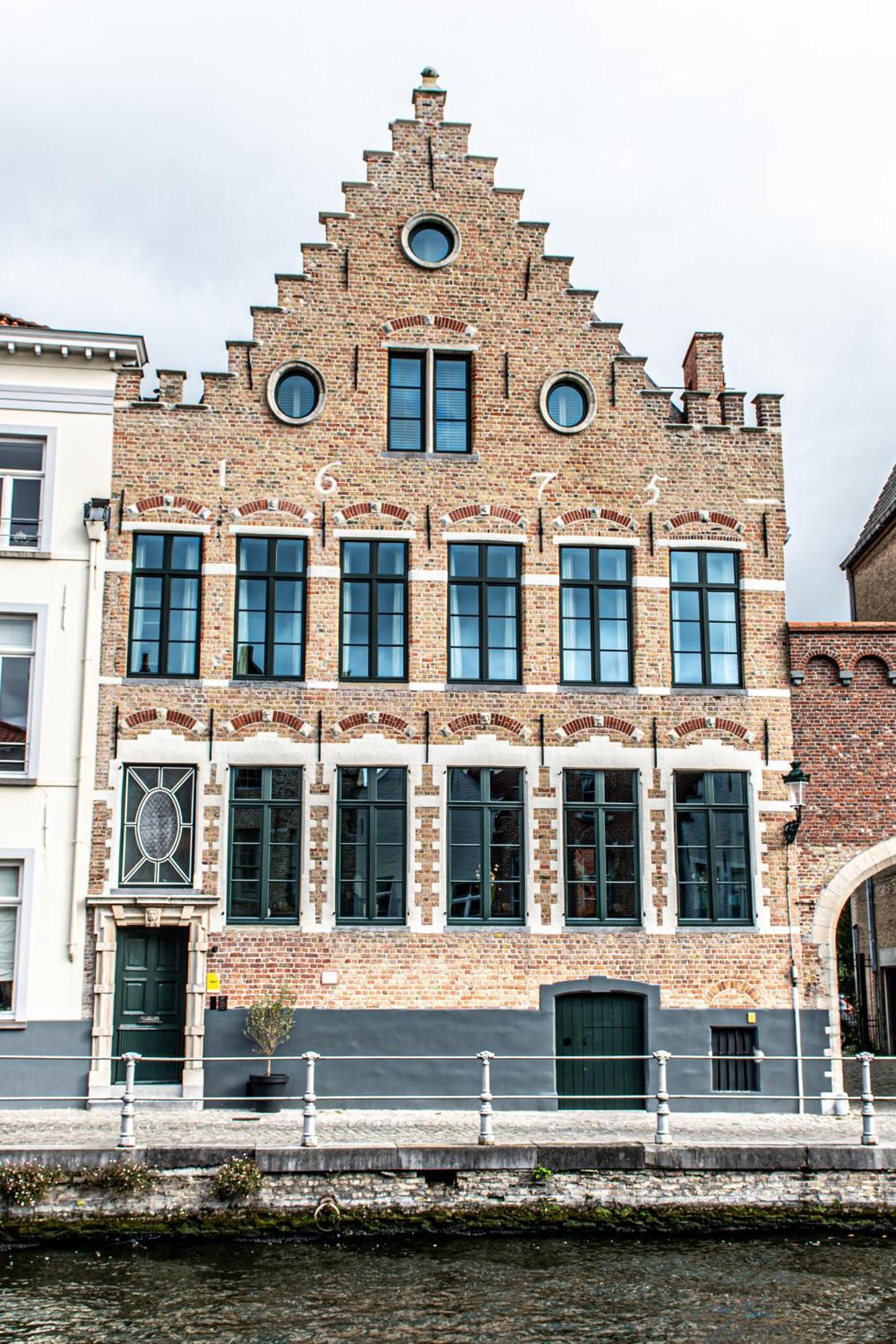 Quay17 Couette-café